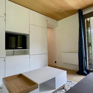 Renove Avec Terrasse Sud Idealement Situe Combloux